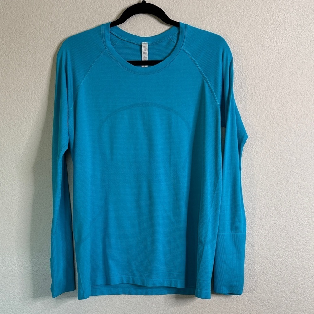 Lululemon Run Swiftly long sleeve top blue size 12 EUC